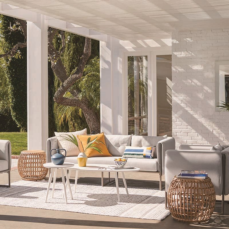 Modern Aluminum Frame Cheap Wicker Rattan and Wood Outdoor Accent Side Coffee Table