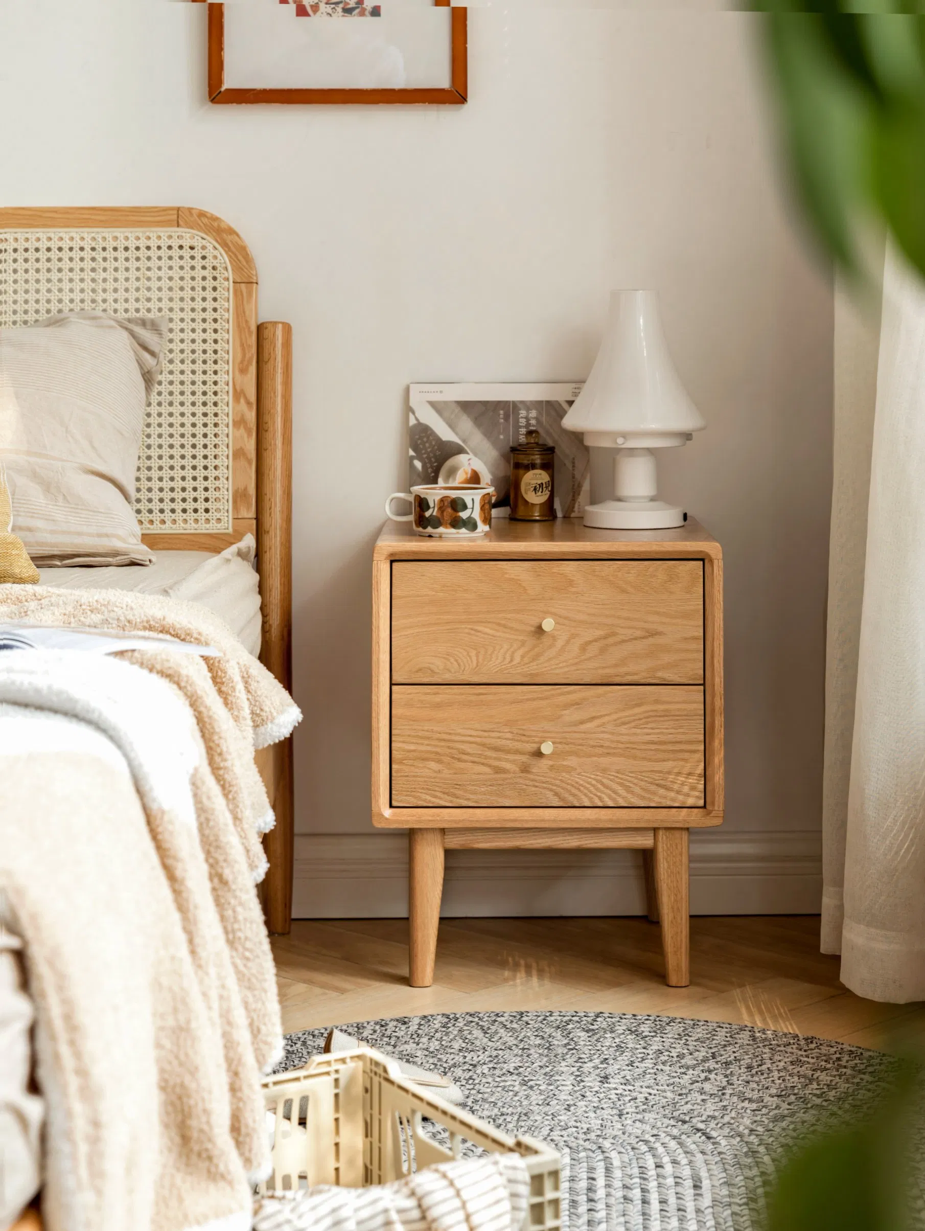 Traditional Neat Solid Red Oak Wood Home Bedroom Bedside Table