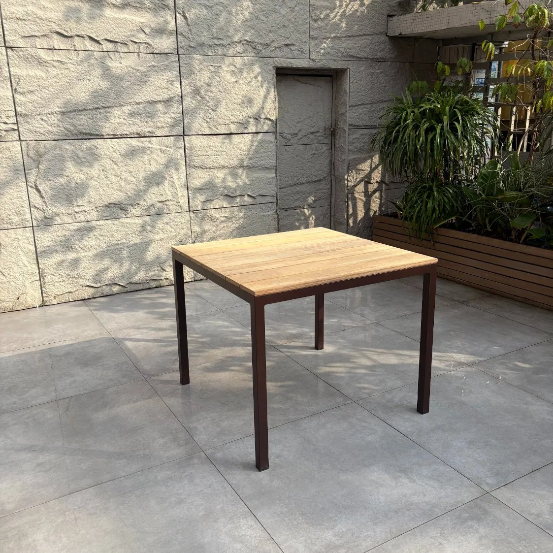 Modern Aluminum Garden Dining Furniture Chair and Outdoor Table