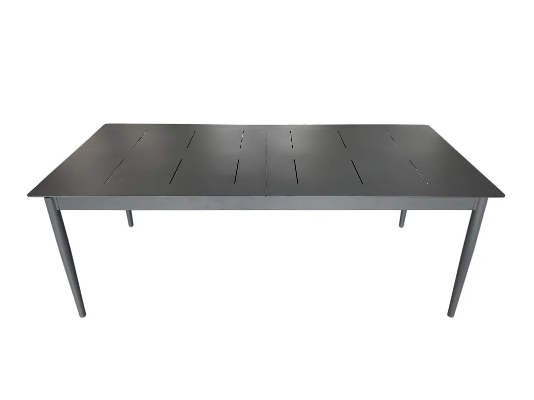 Outdoor Table Detail 3