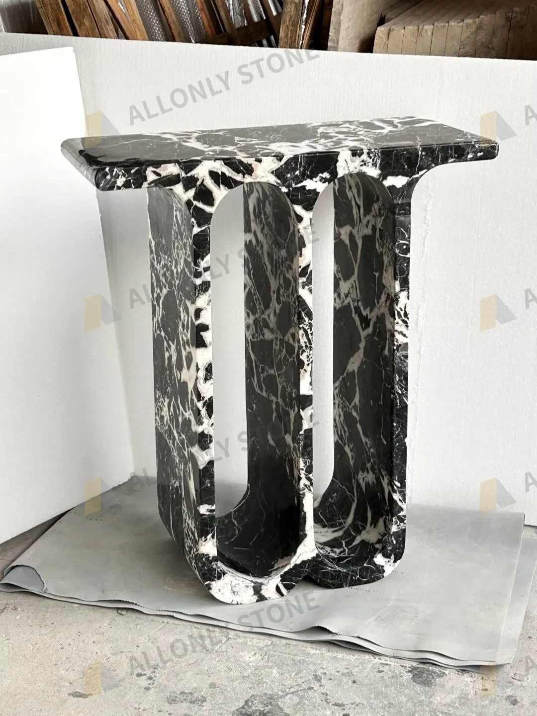 Luxury High End Natural Stone Decorative Long Hallway Simple Stone Console Table Living Room Furniture Napolean Black Arch Marble Console Table