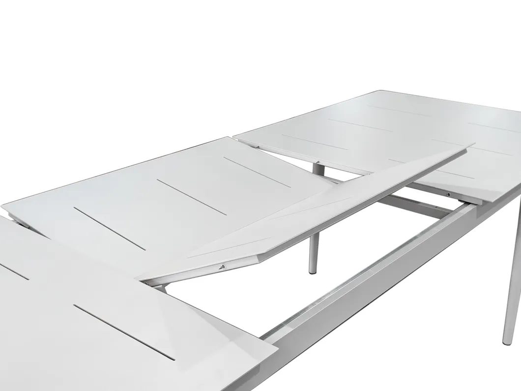 Outdoor Table Detail 4