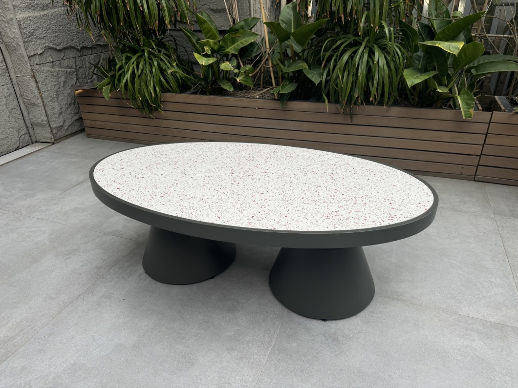 Innovative Garden Furniture Round Side Tables Modern Restaurant Patio Outdoor Furniture Coffee Bar Table