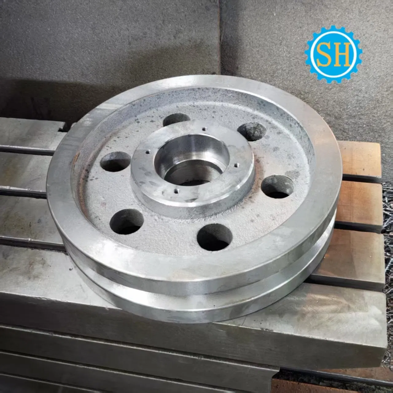 Custom Casting Steel Wheel Hub Parts CNC Turning Milling Drilling Machining Services