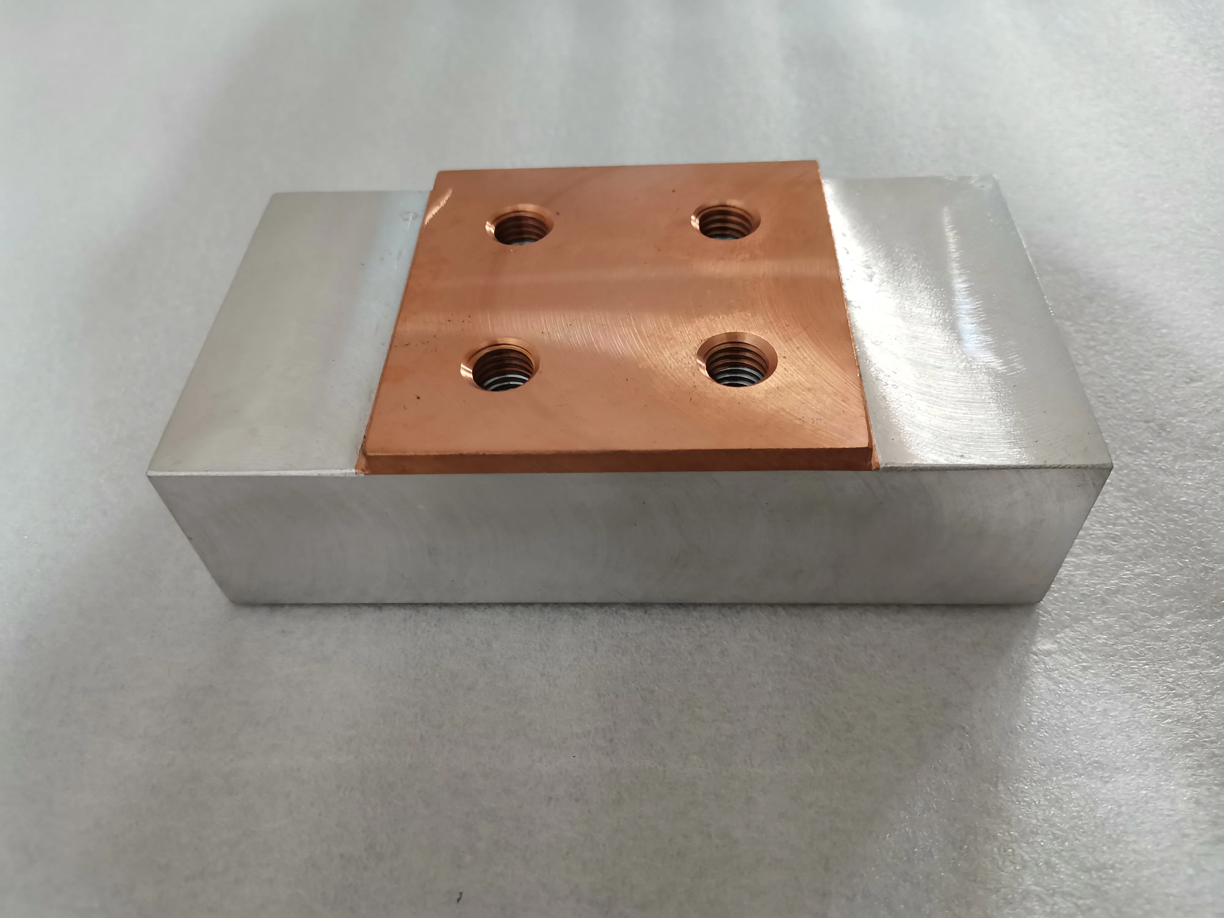 Innovative Aluminum Alloy Die Zinc Iron Sand Casting OEM and ODM Services