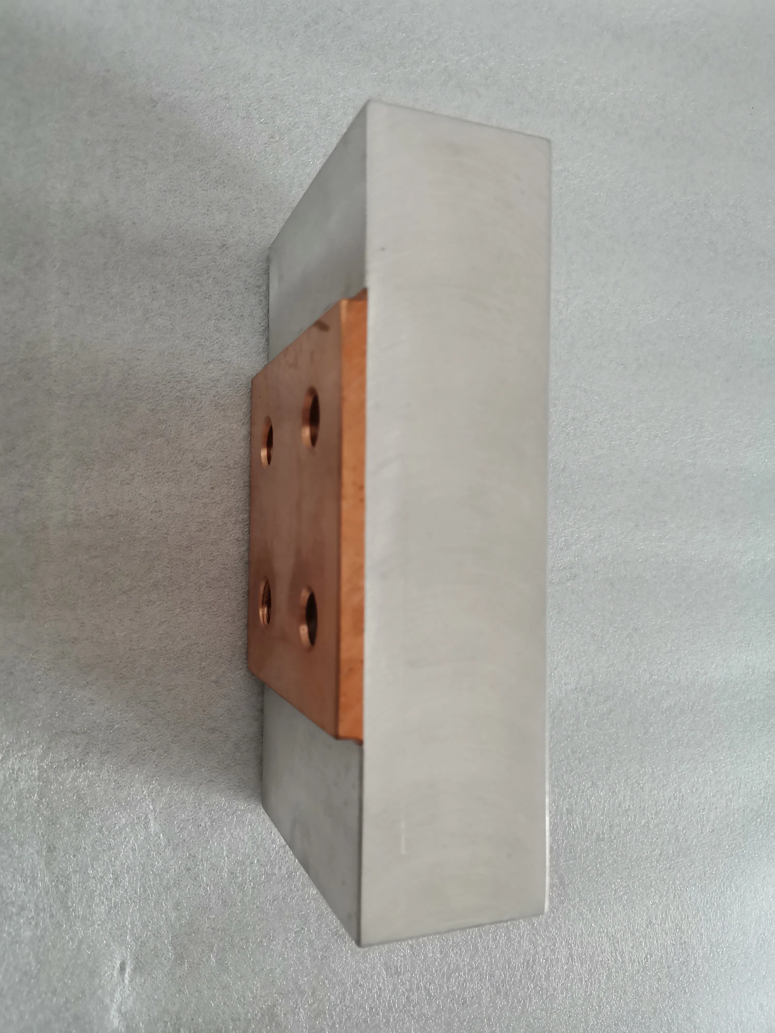 Innovative Aluminum Alloy Die Zinc Iron Sand Casting OEM and ODM Services