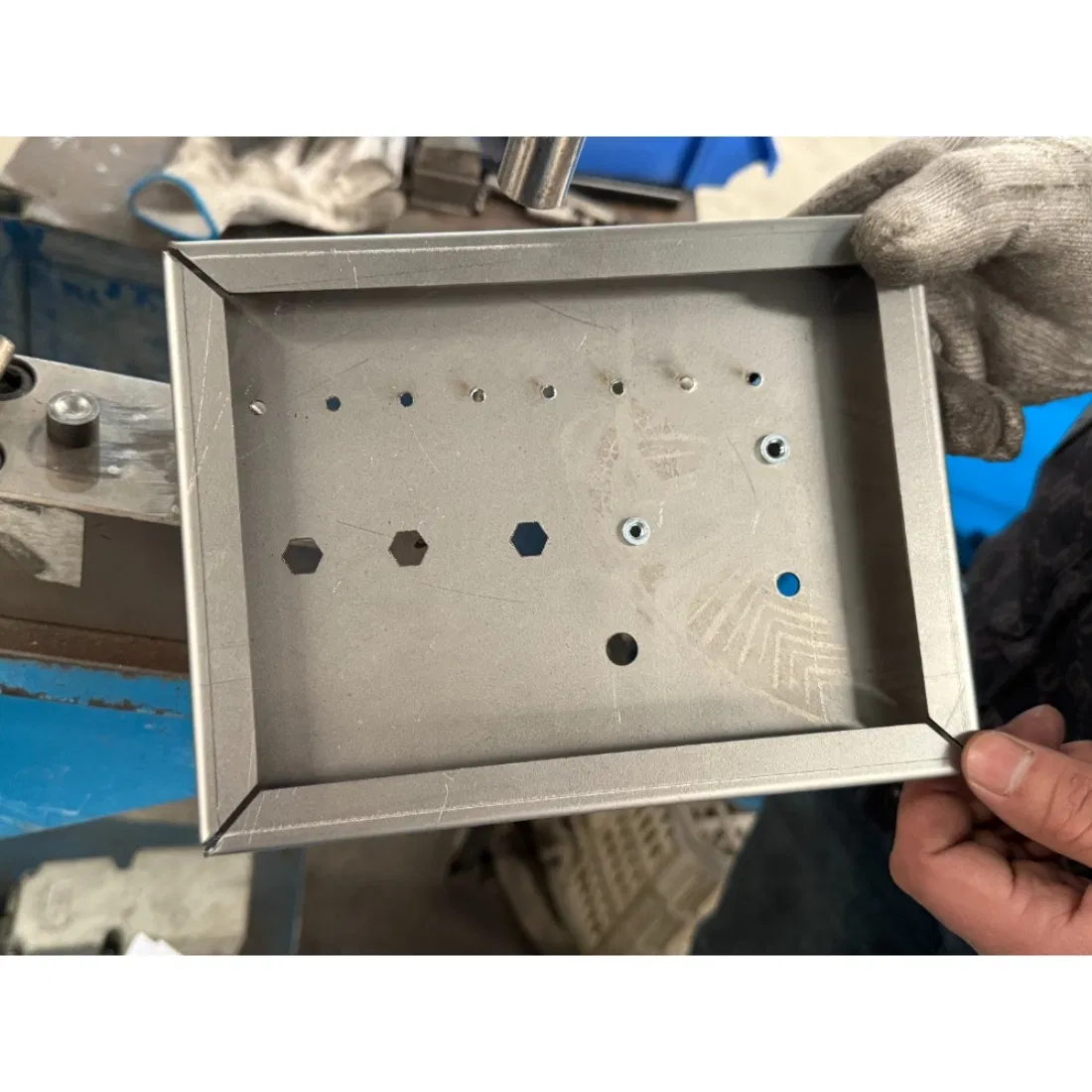 Sheet Metal Parts, Chassis Cabinets, Enclosures, Server Chassis, Network Cabinets Fabrication Service