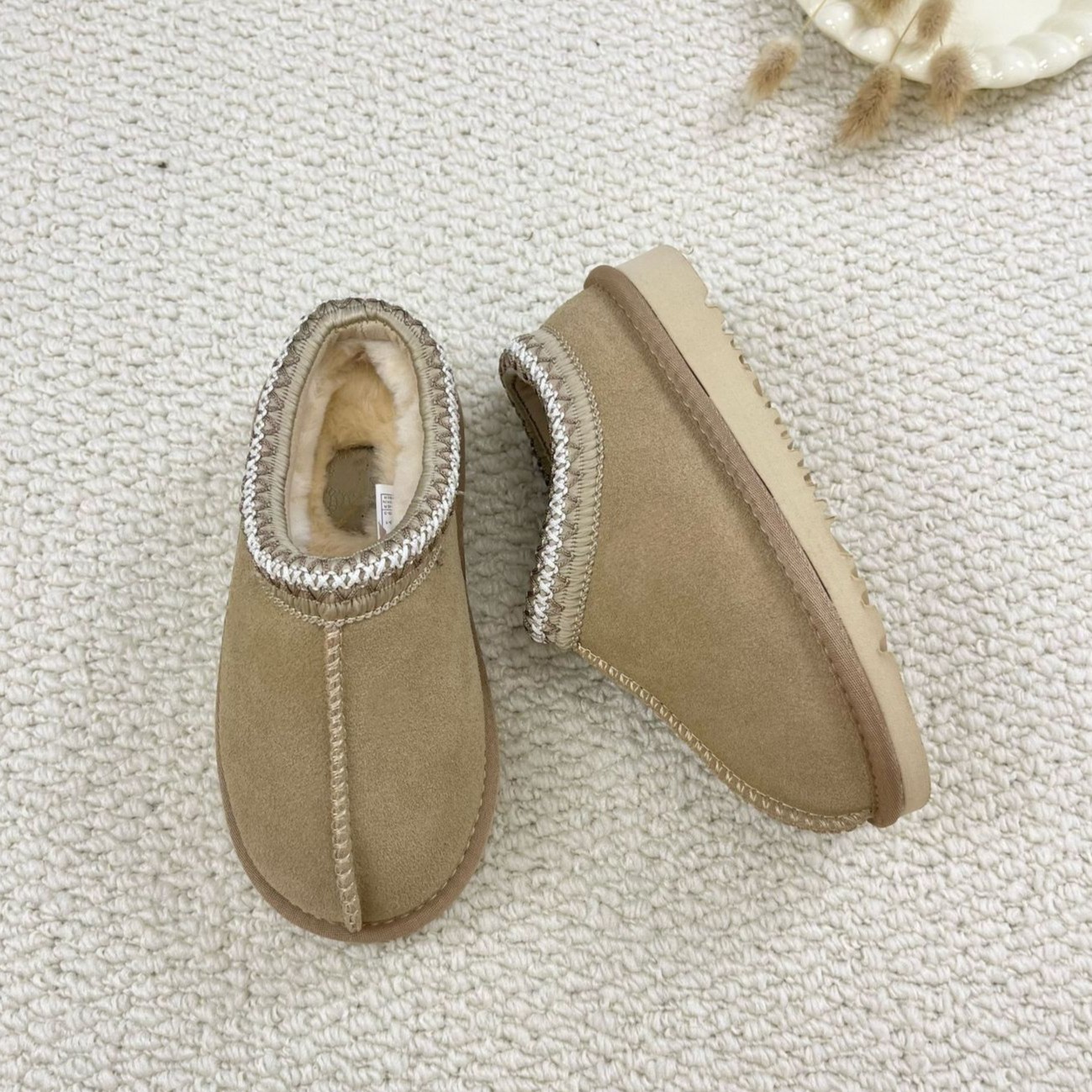Fashion Warm Designer Boots Women Famous Brands Cow Leather Ankle Boots Shoes Flat Winter Snow Boot for Custom with Logo