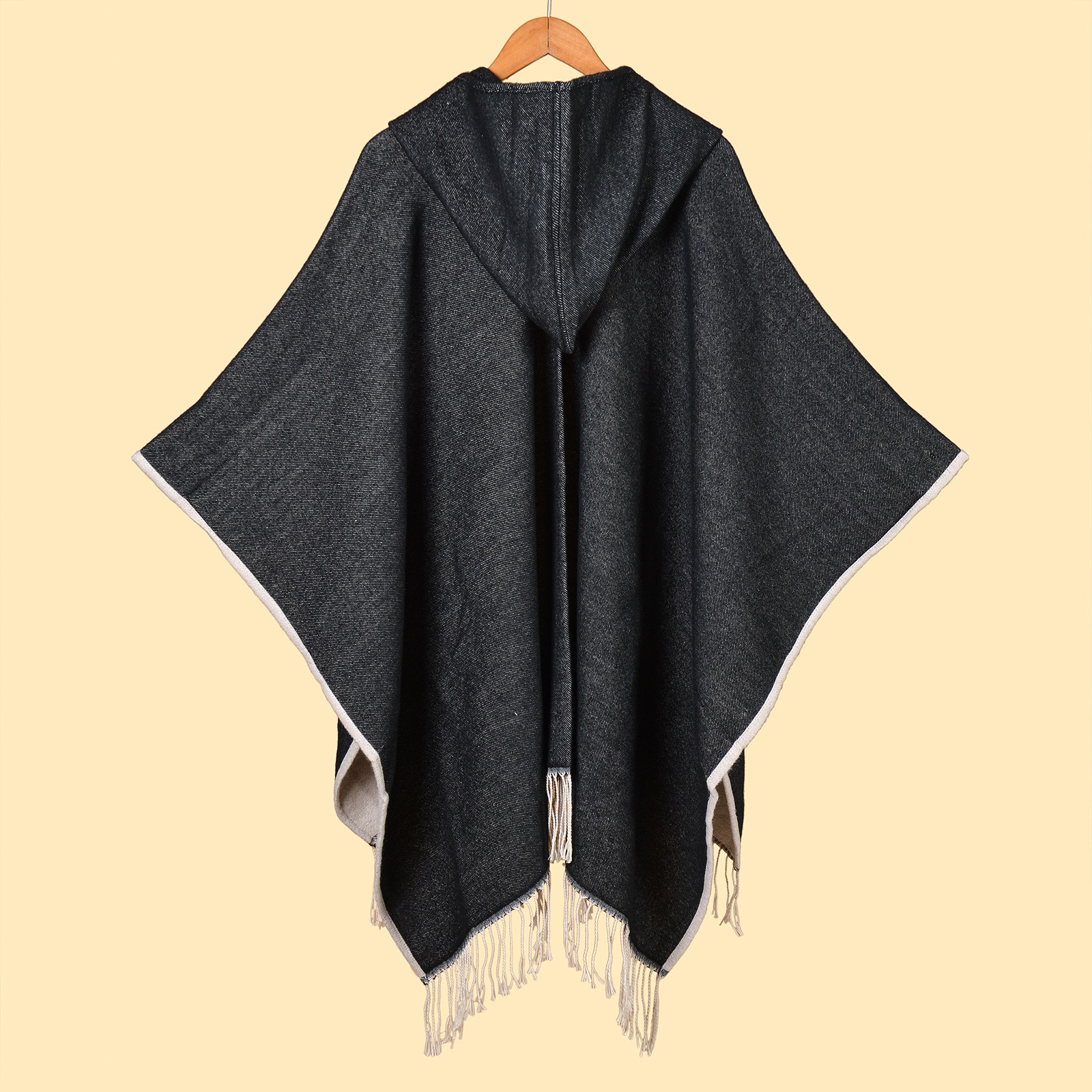New Plain Color Jacquard Tassel Cardigans Winter Warm Thick Ponchos Shawls Unisex Outwear Windproof Blanket Cloaks Capes Ponchos