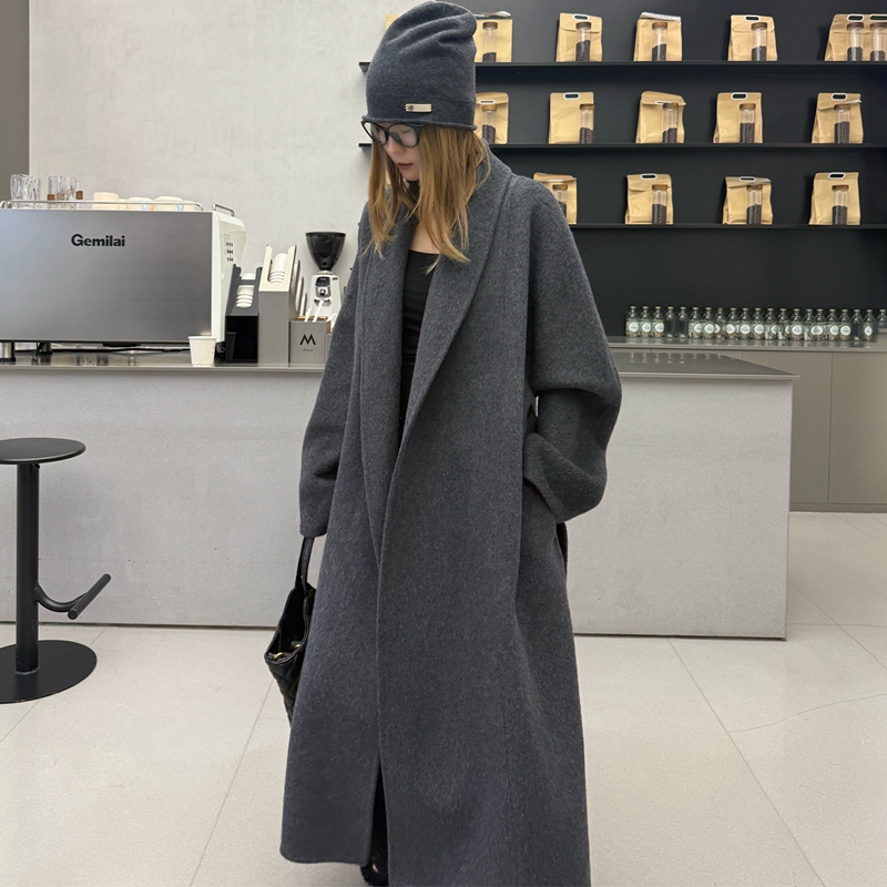 Elegant and Noble Women's Cashmere Double-Faced Woolen Fabric Coat Warm Overcoat for Autumn and Winter Everyday Gatherings