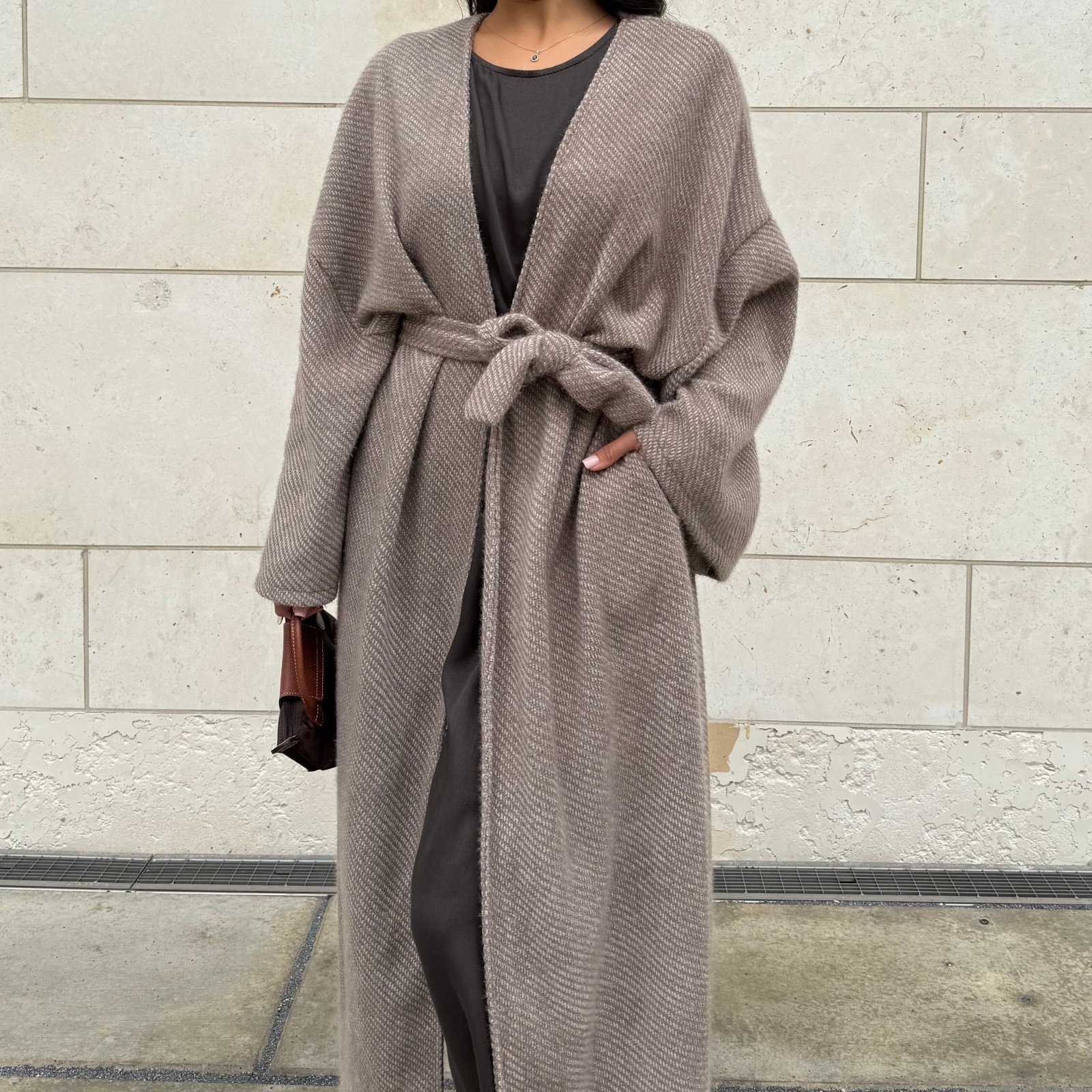 Loriya New Abaya 2026 Women's Clothing High Quality Winter Abaya with Belt Knit Wool Modest Dresses Islamic Clothing Open Abaya