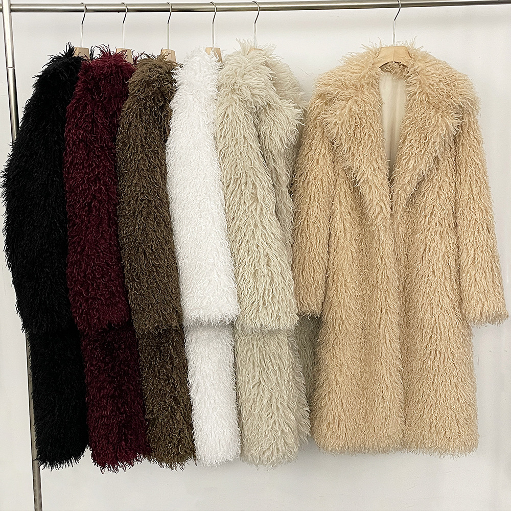 New Autumn/Winter Slim Faux Shearling Fur Coat for Women Long Blazer-Style Coat with Turn-Down Collar Stylish and Warm