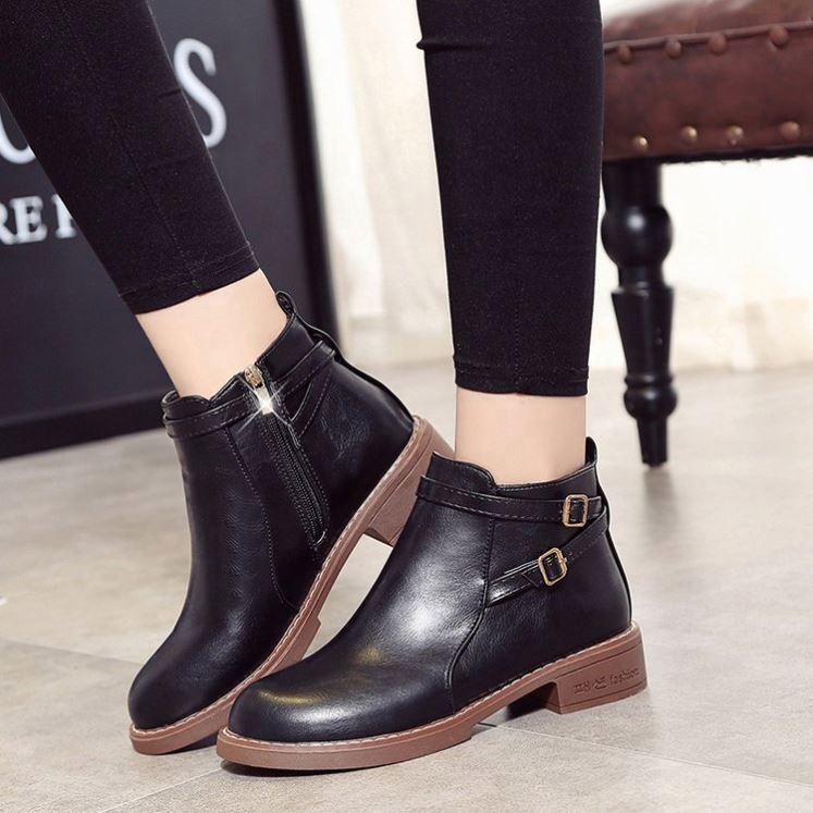 Autumn and Winter New Low-heeled Belt Ankle Large Size Leather Women's Boots Wholesale Ankle Boots Low Heel