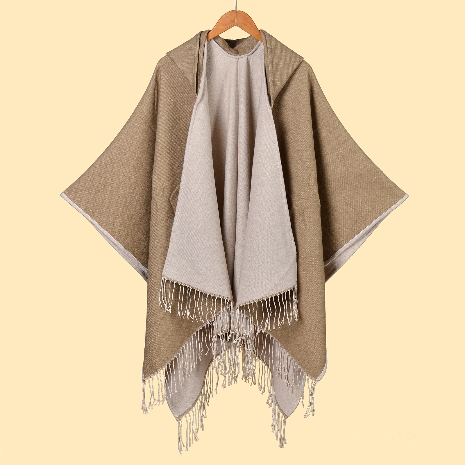 New Plain Color Jacquard Tassel Cardigans Winter Warm Thick Ponchos Shawls Unisex Outwear Windproof Blanket Cloaks Capes Ponchos