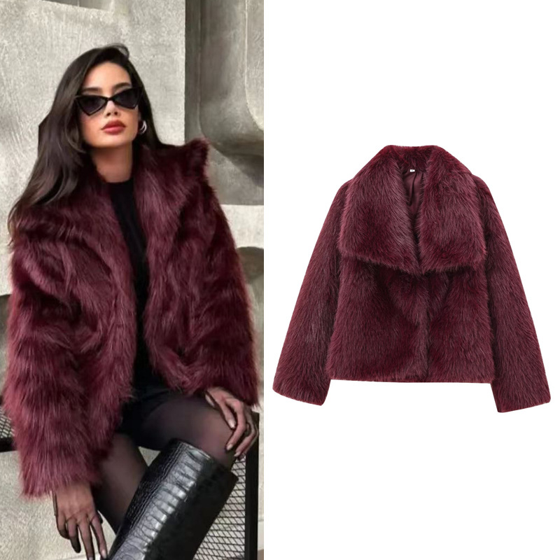 Trendy Winter Women's Fur Coat Wide Lapel Outerwear Long Sleeved Short Faux Fur Coat Jacket Fluffy Thick Women's Faux Fur Coat
