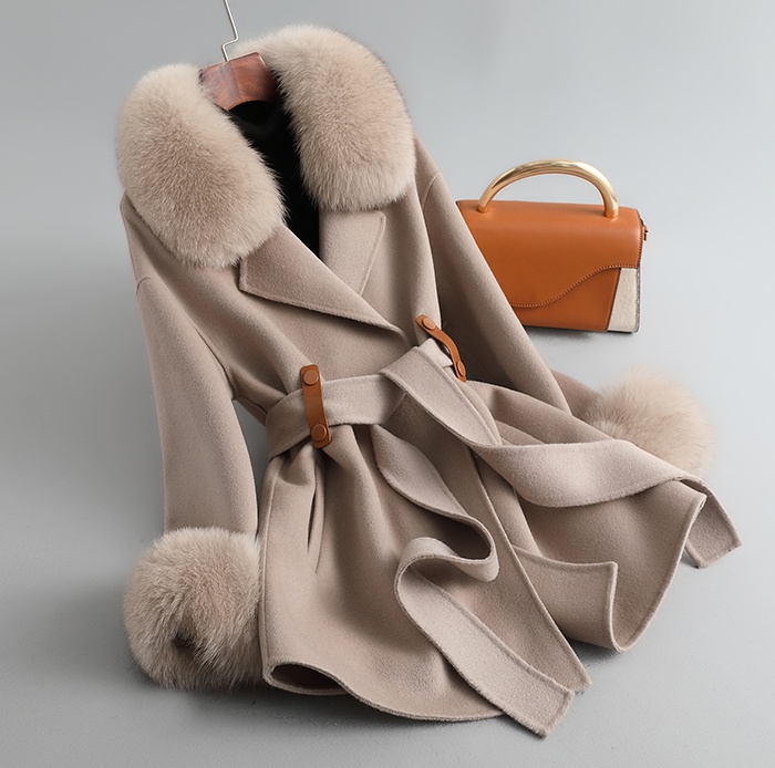 New Fashion Camel Color Women Wool Cashmere Fur Coat Elegant Loose Woolen Fox Fur Collar Overcoats With Belt