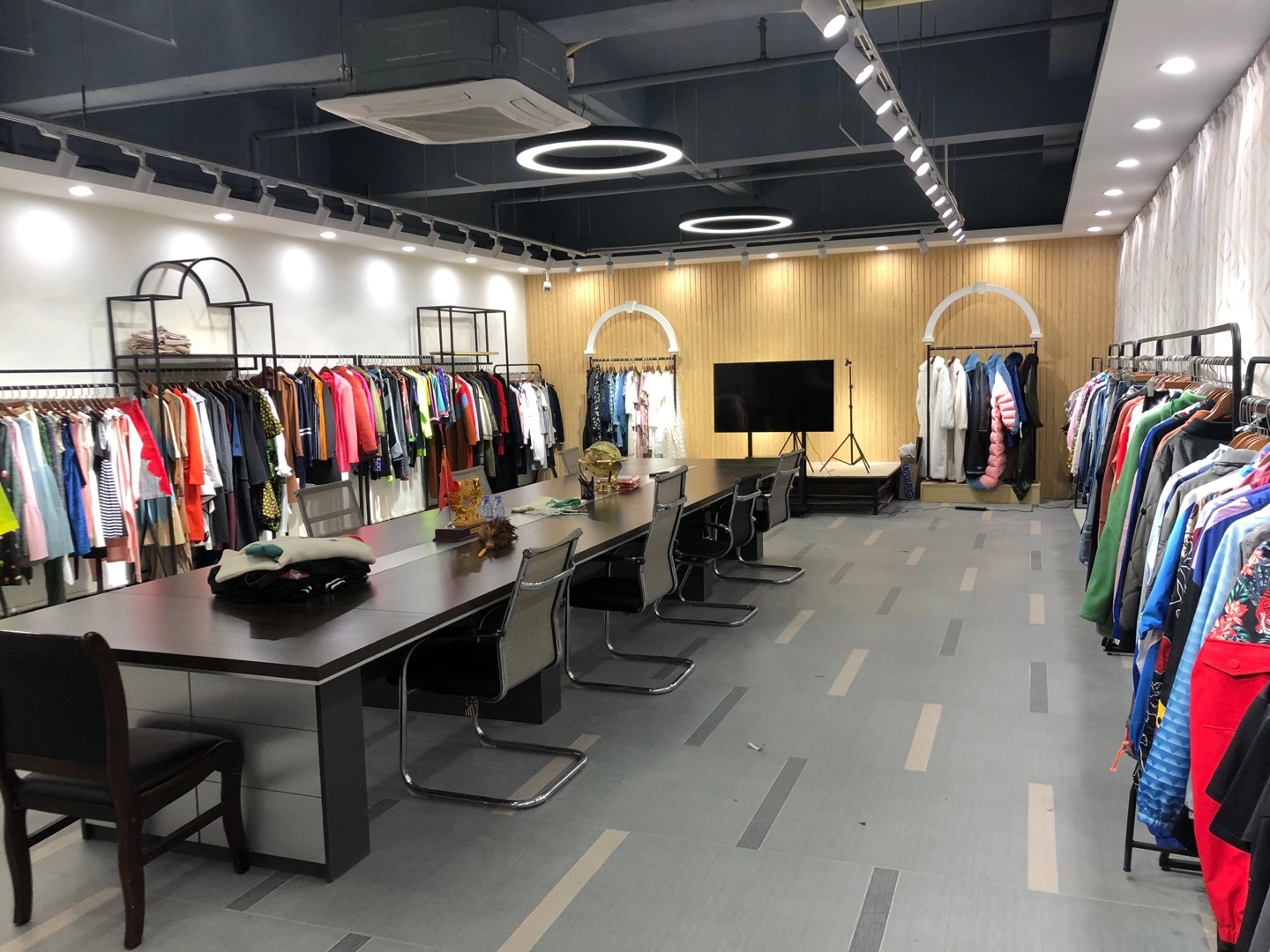 Showroom