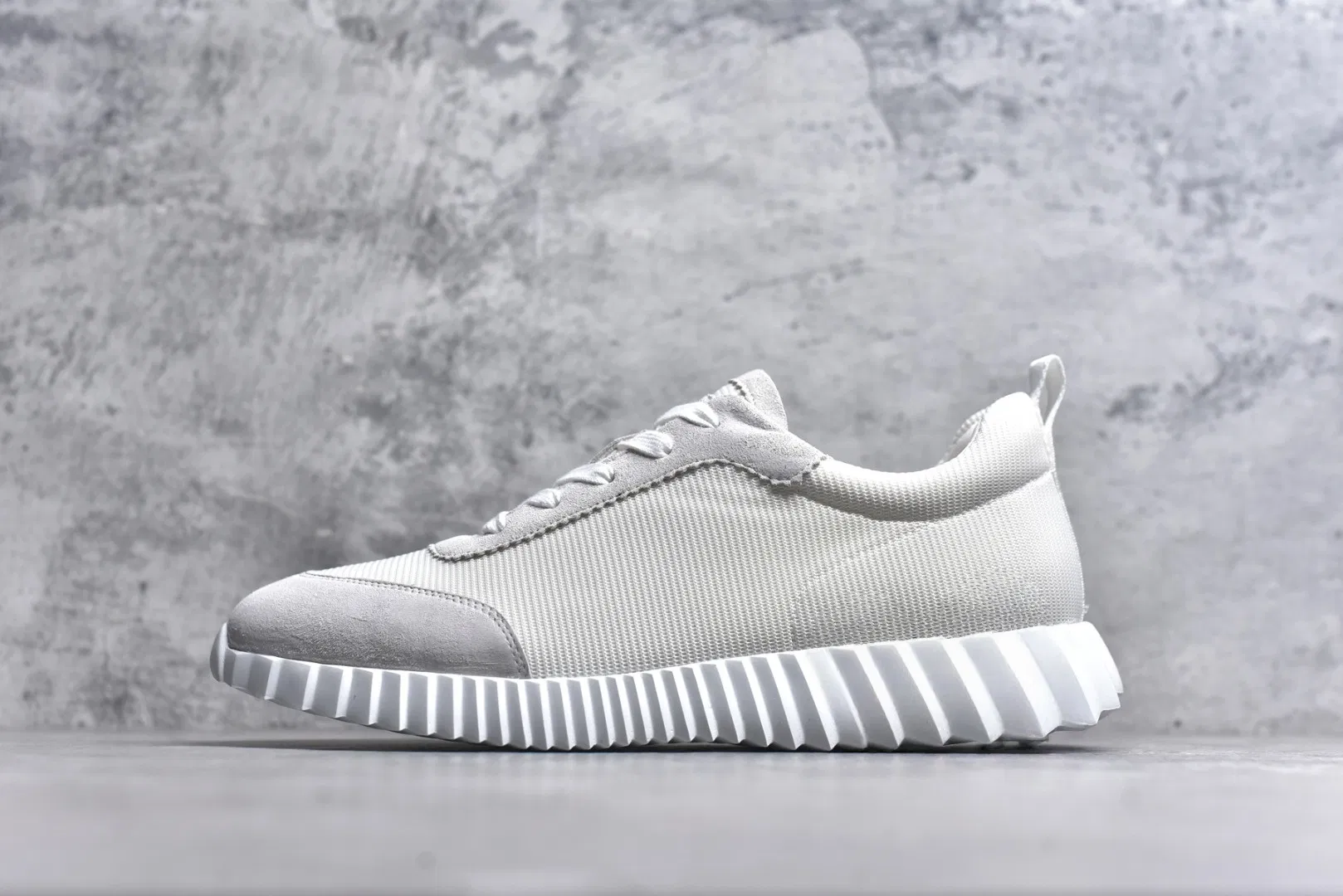 Soft Sole Sneakers Comfortable Athletic Walking Running Footwear