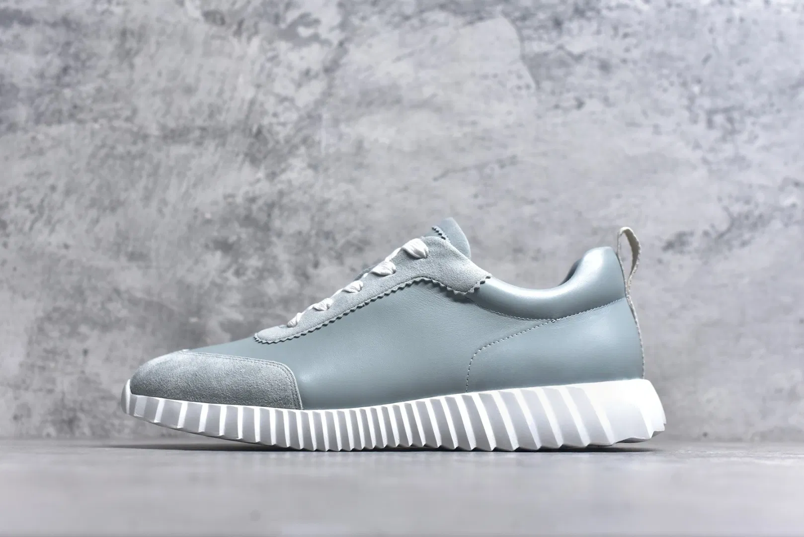 Soft Sole Sneakers Comfortable Athletic Walking Running Footwear