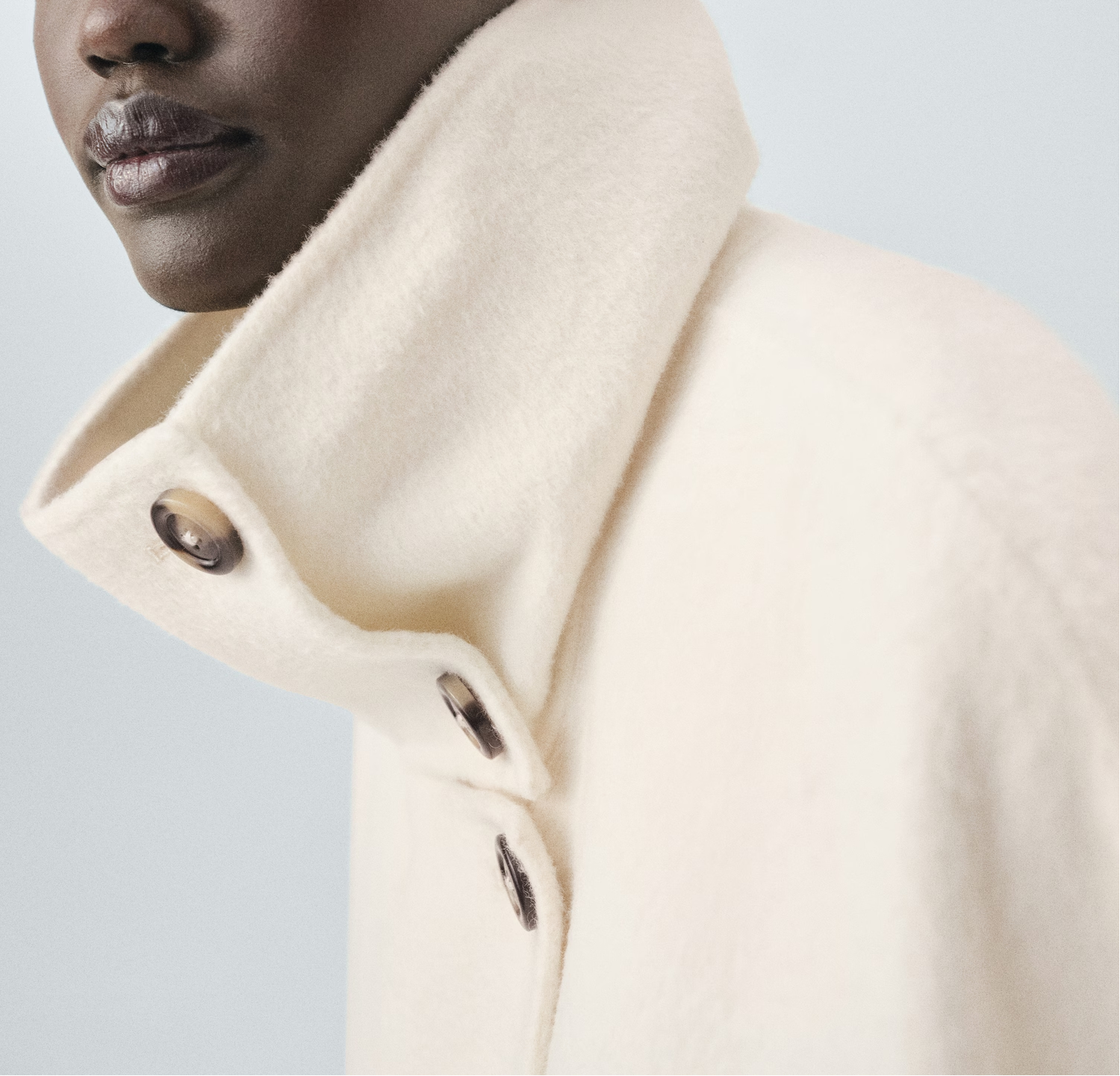 New Design Women's Wool Funnel Neck Coat Custom Elegant Winter Cashmere Coat Oversize Button Stand Collar Long Coat