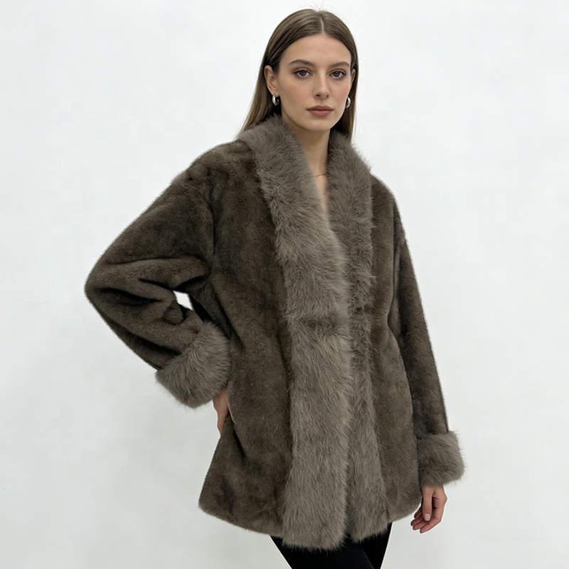 Zeyu Women's Luxury Eco-friendly Faux Fur Coat Woven Single Breasted Fur Collar Cuff Warm Winter Outerwear Hooded Thick ODM /