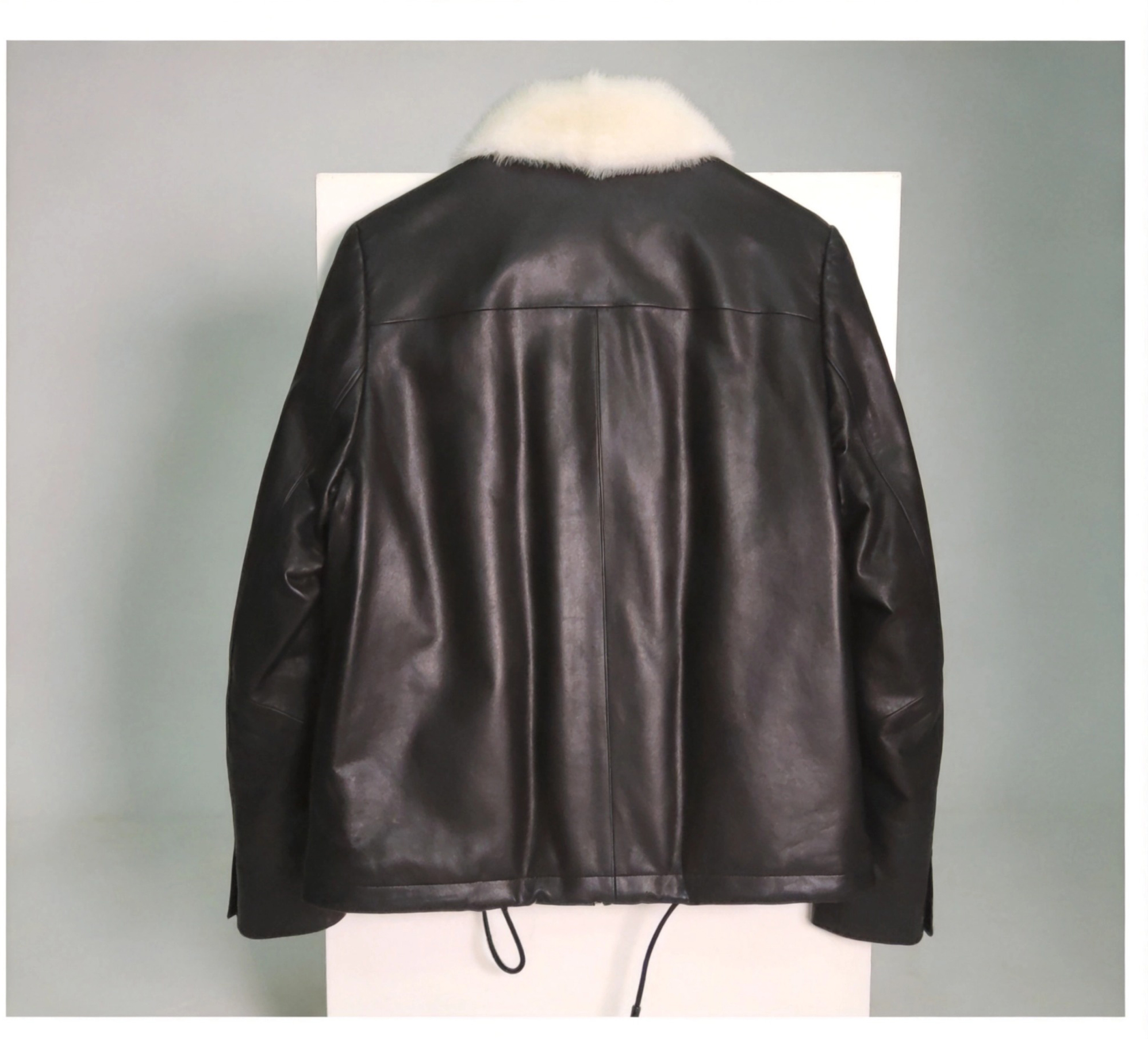 New Autumn Winter Natural Mink Fur Collar Leather Down Jacket, Women's Short Oversized Slimming Puffer with Waist-Tied Hem