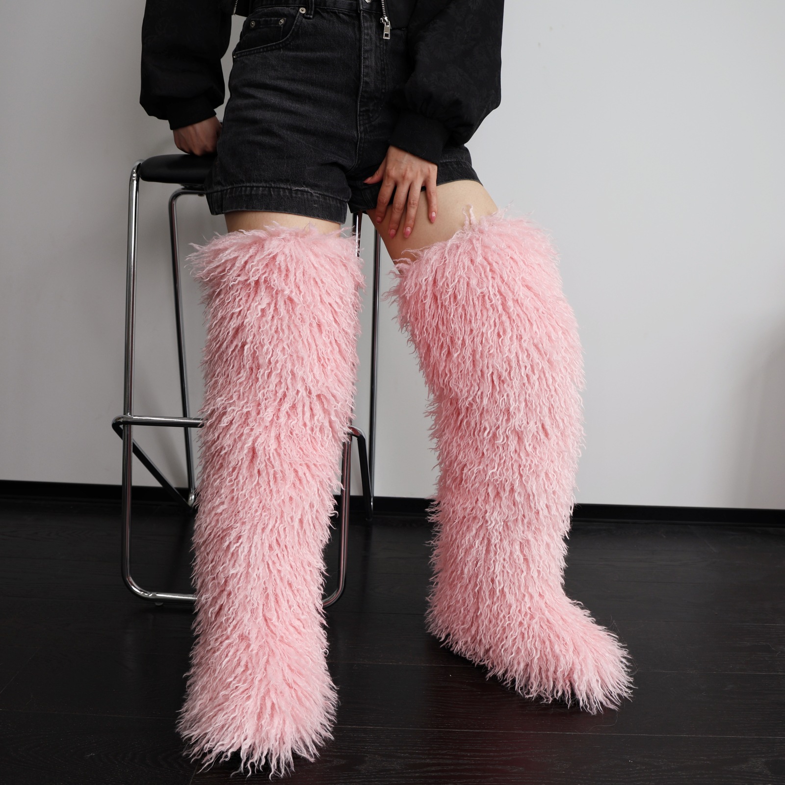 Brilliant Pink View 2
