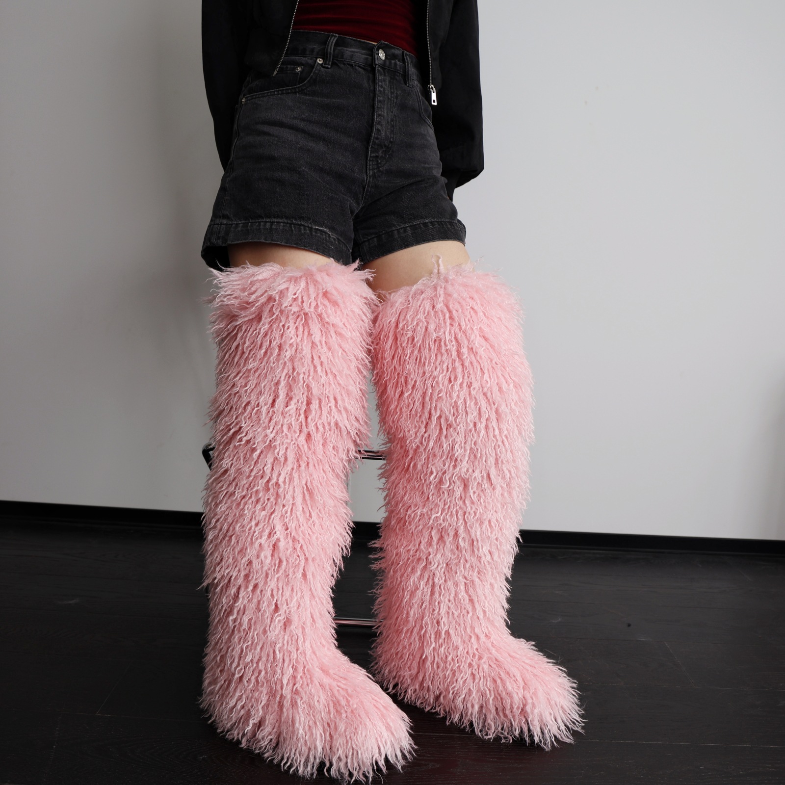 Brilliant Pink View 3