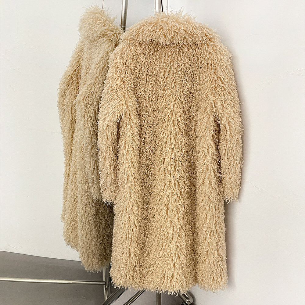 New Autumn/Winter Slim Faux Shearling Fur Coat for Women Long Blazer-Style Coat with Turn-Down Collar Stylish and Warm