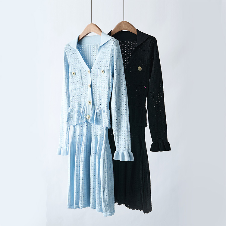 ODM Dress 2025 European and American Autumn and Winter New Fashion Temperament V-Neck Hollow Knitted Slim Fit Dress Women's Wear