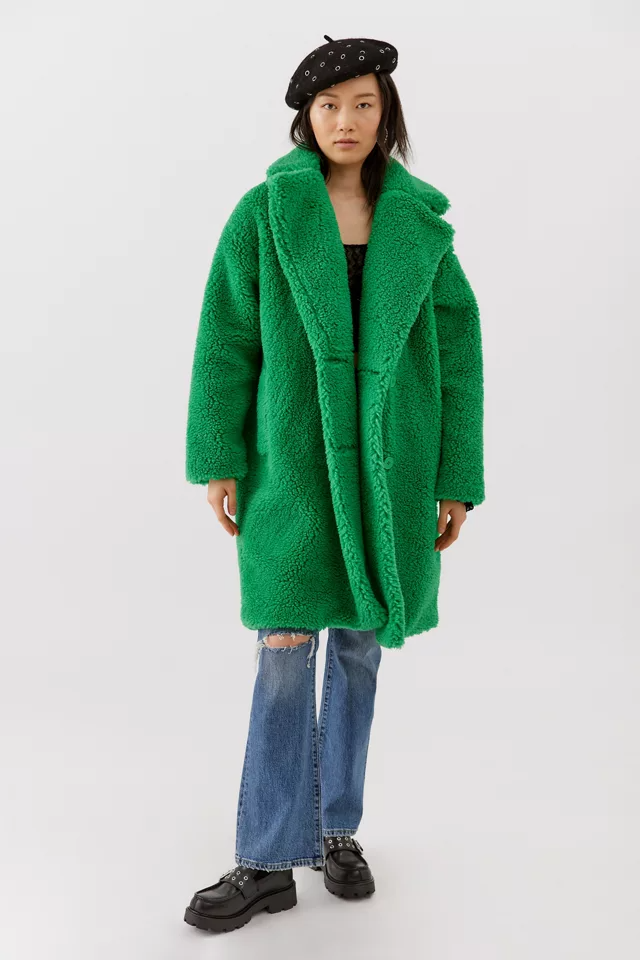 Long green trench coat 1