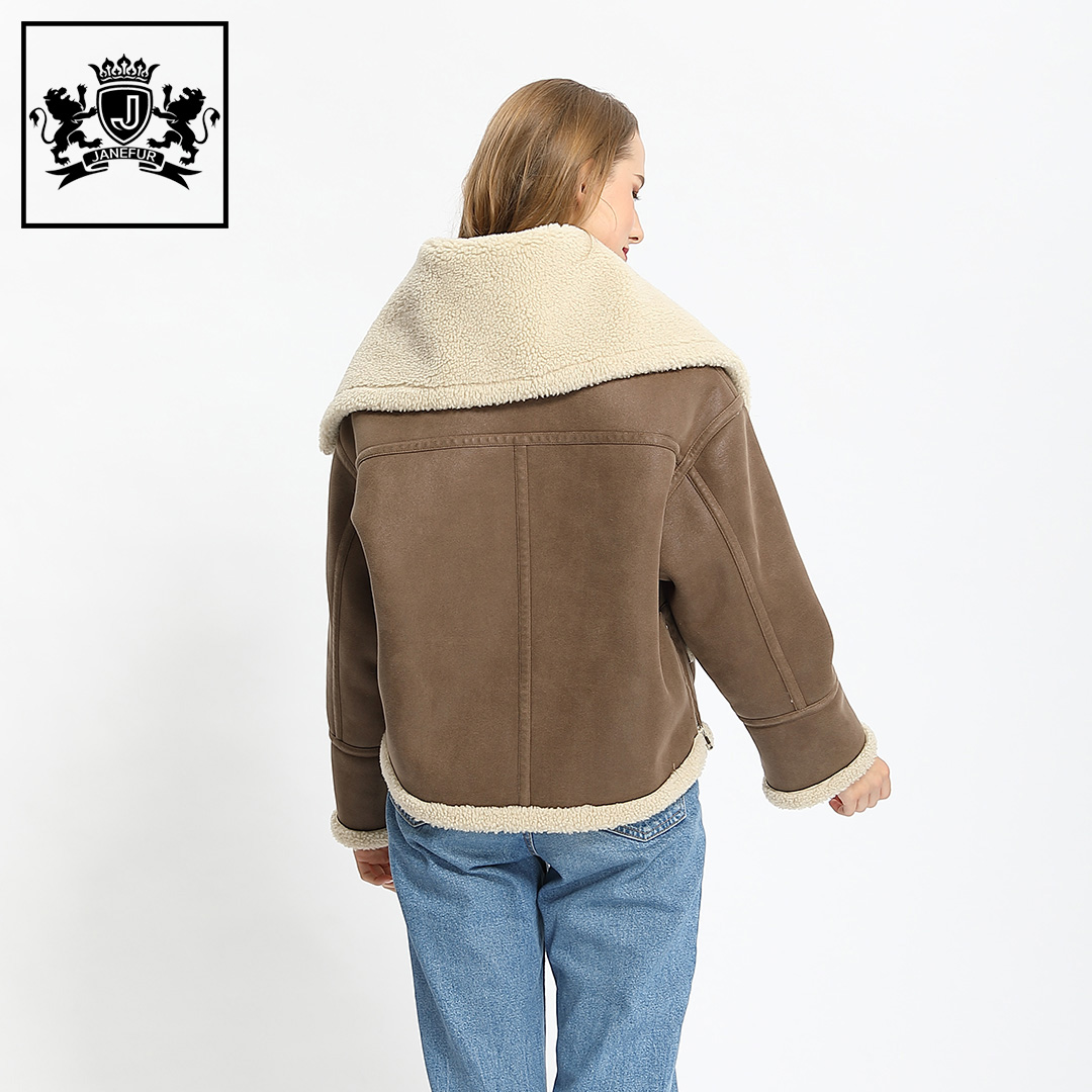 Spring Winter Faux Fur New Style Short Warm Women Sheep Shearling Coat Women