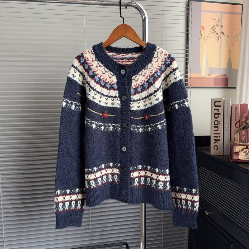 High End Handmade Crochet Sweater Jacket for Women, Autumn and Winter New Loose and Lazy Style Knitted Cardigan
