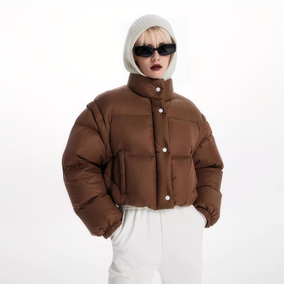 ODM Custom Embroidered Breathable Waterproof Streetwear Winter Women's Soft Short Puffer Down Jacket