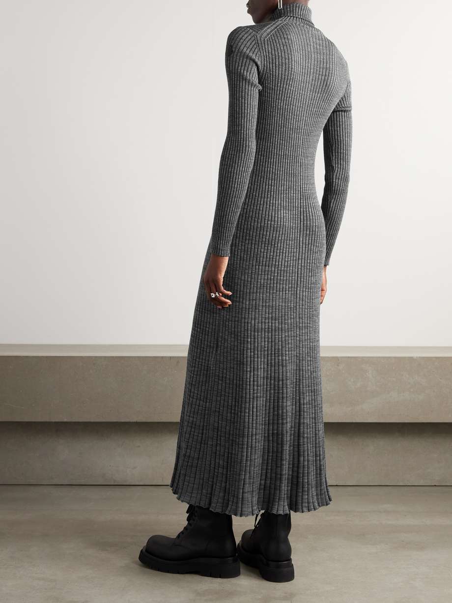 Sweater Dress Detail 3