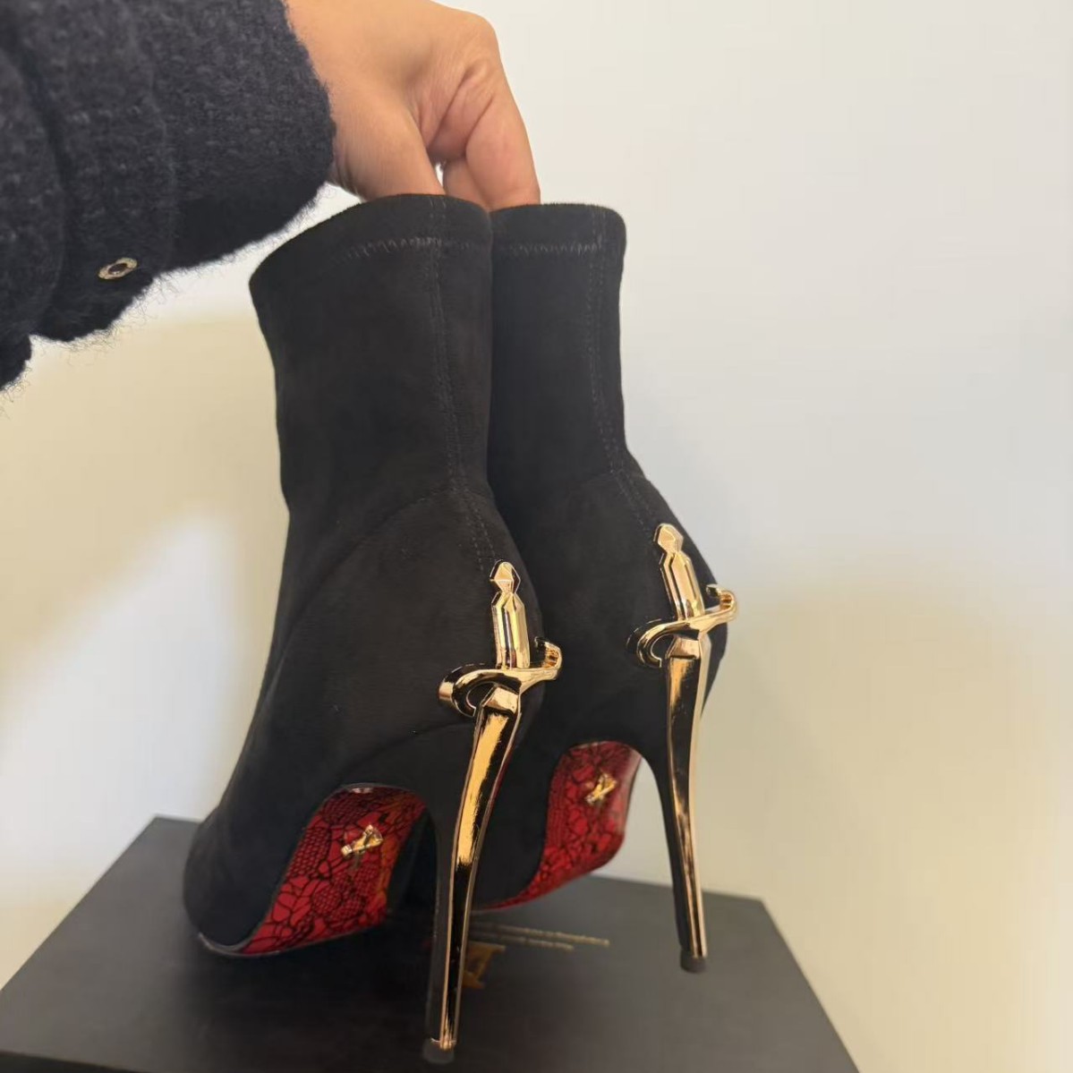 Women's Royal Lady Style Powerful Gold Scepter Short High Boots Solid Color Warm Red Sole High Heel Sleeve Closure
