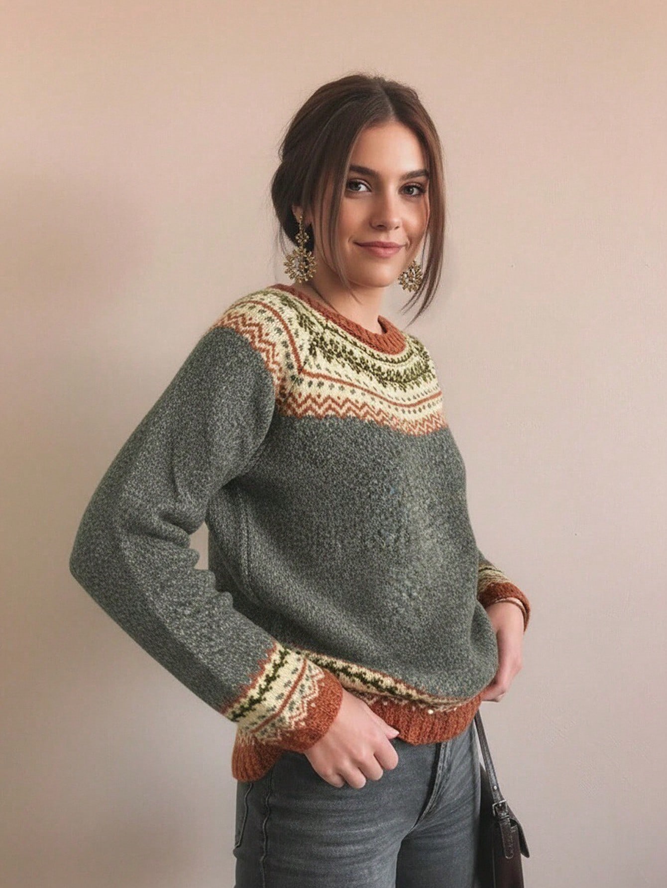 Quality Grey Nordic Knitted Sweater for Winter Holiday for Daily Outing Trendy Soft Warm Knitted Pullover Knitwear Top