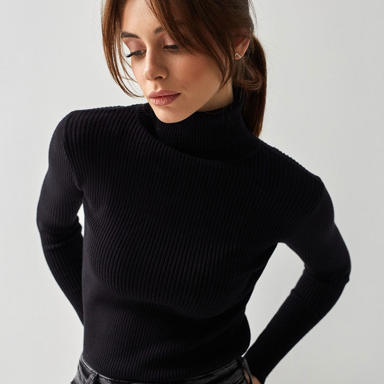 2025 Autumn Women's Turtleneck Knit Base Layer, Euro-American Style, Pullover Sweater-3