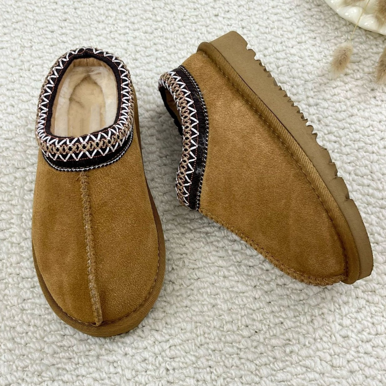 Fashion Warm Designer Boots Women Famous Brands Cow Leather Ankle Boots Shoes Flat Winter Snow Boot for Custom with Logo