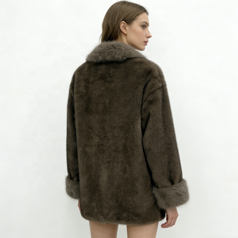 Zeyu Women's Luxury Eco-friendly Faux Fur Coat Woven Single Breasted Fur Collar Cuff Warm Winter Outerwear Hooded Thick ODM /