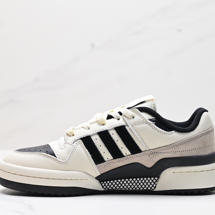 2026 Designer Luxury Classic High-Quality Brand Replica Sneaker Breathable Sports Shoes for Men Woman Casual Running Shoes