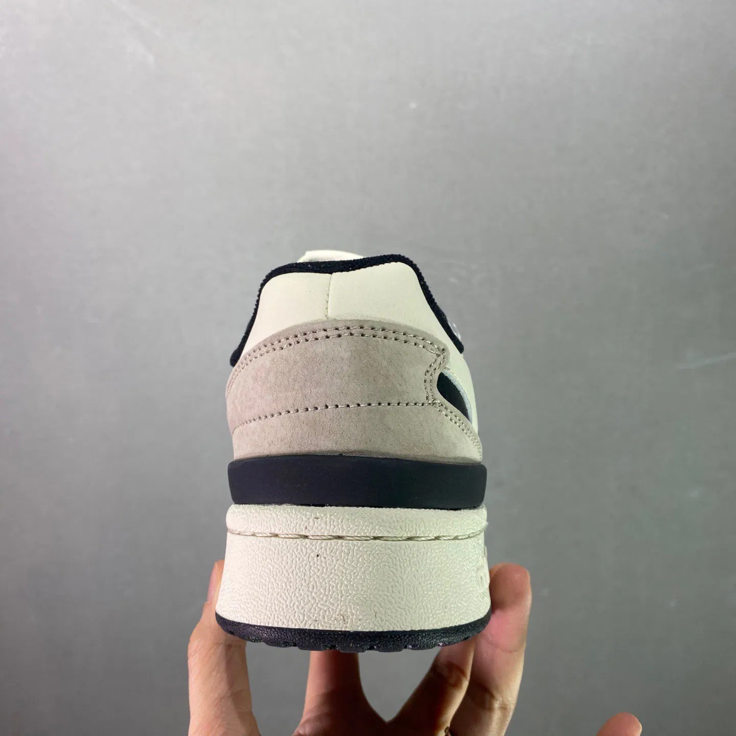 2026 Designer Luxury Classic High-Quality Brand Replica Sneaker Breathable Sports Shoes for Men Woman Casual Running Shoes