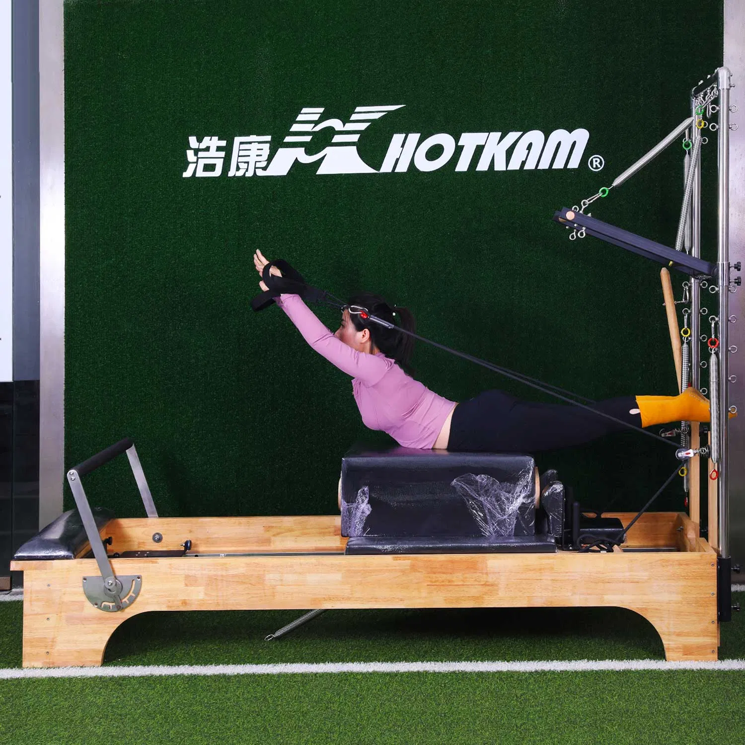 Factory Wholesale Sale Pilates Cadillac Reformer Pilates Full Trapeze Gym Fitness Equipment for Studio and Home 2-in-1 Cadillac