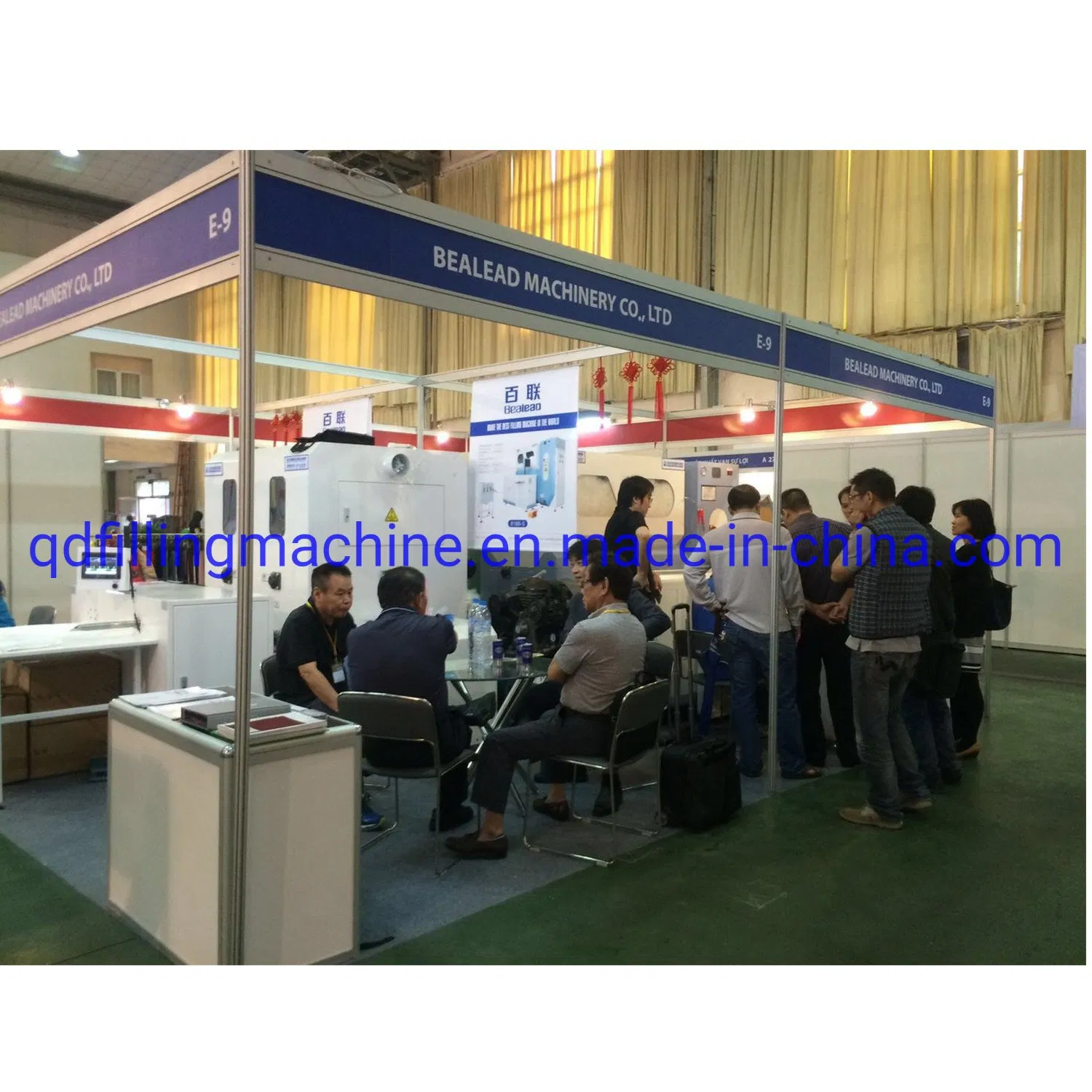 Hot Sale Lasted Design Cost-Effective Parka Filling Machine