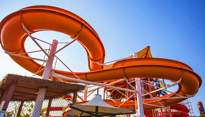 Amusement Park Facility Pool Fiberglass Water Slide Water Sports Equipment