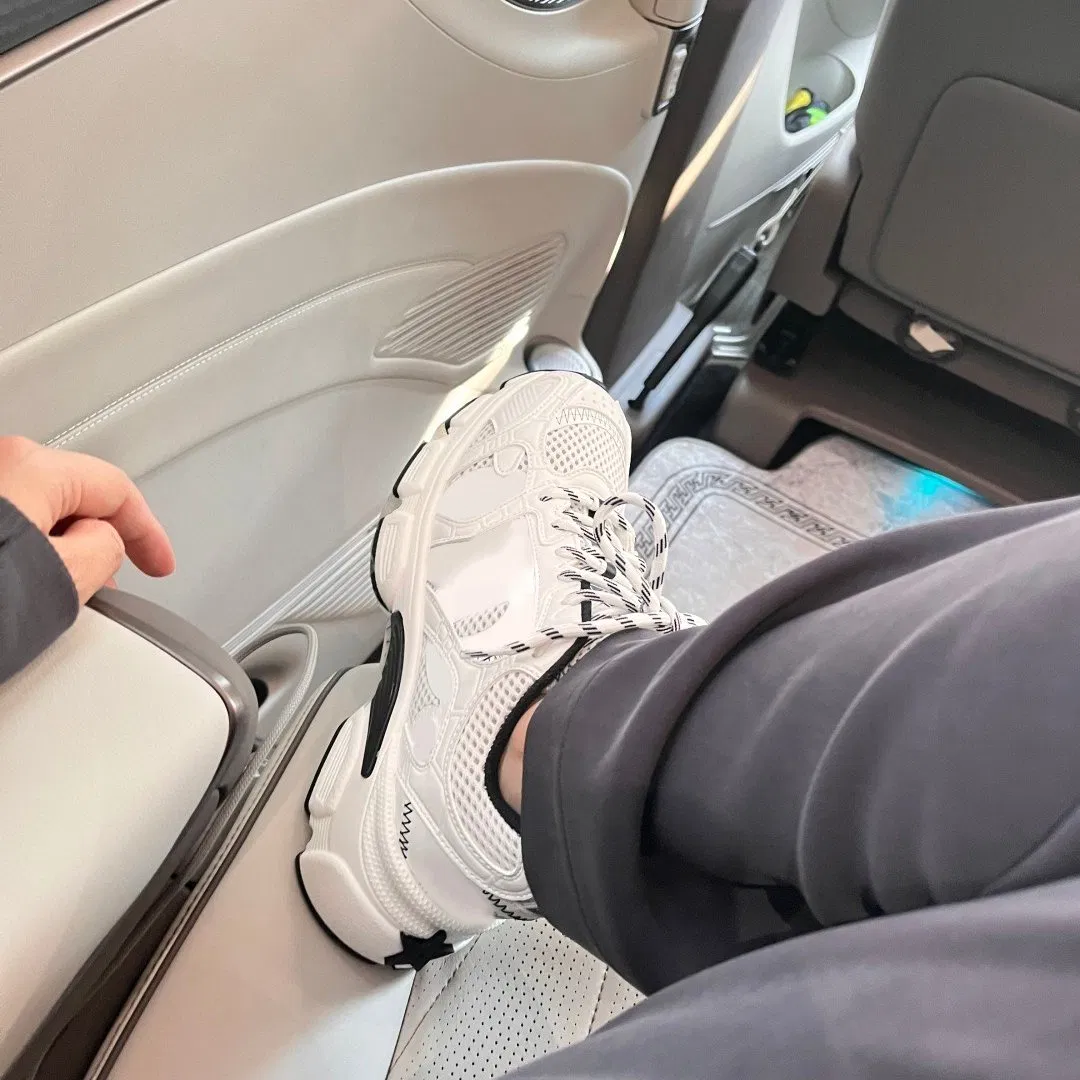 2026 1 1 Replica Woman Brand Replica Sneaker Hot Luxury Designer Brand Wholesale Designer Replica Running Shoes for Men