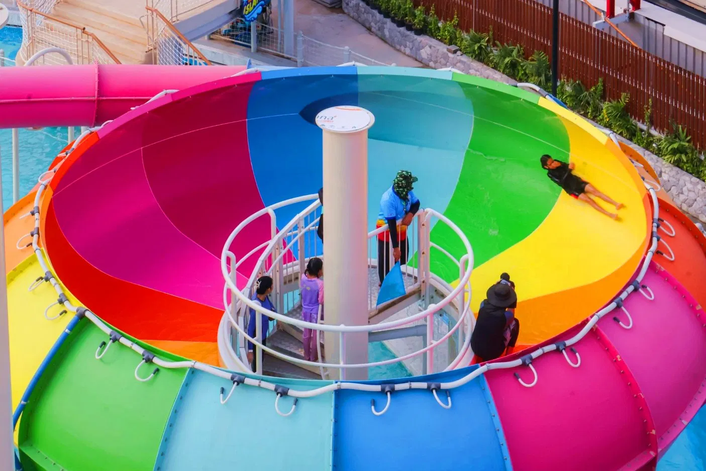 Amusement Park Facility Pool Fiberglass Water Slide Water Sports Equipment