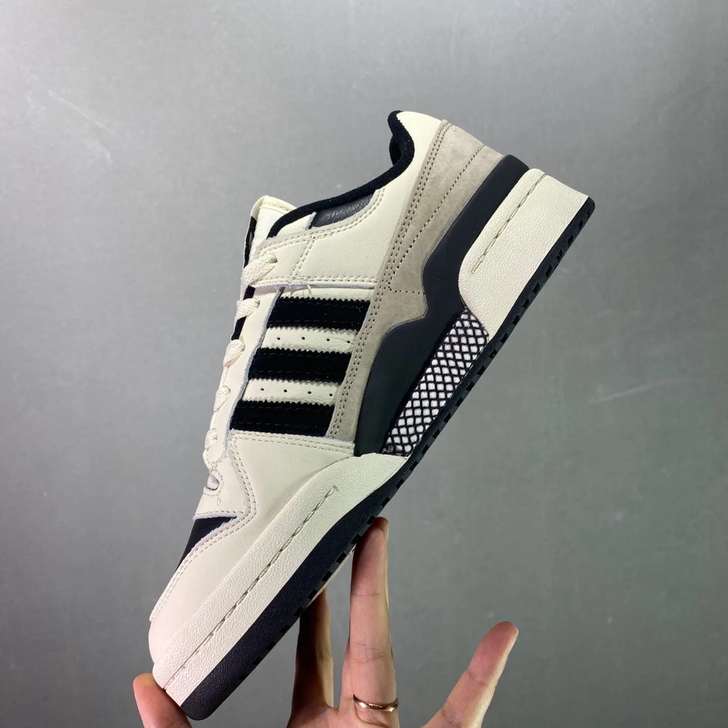 2026 Designer Luxury Classic High-Quality Brand Replica Sneaker Breathable Sports Shoes for Men Woman Casual Running Shoes