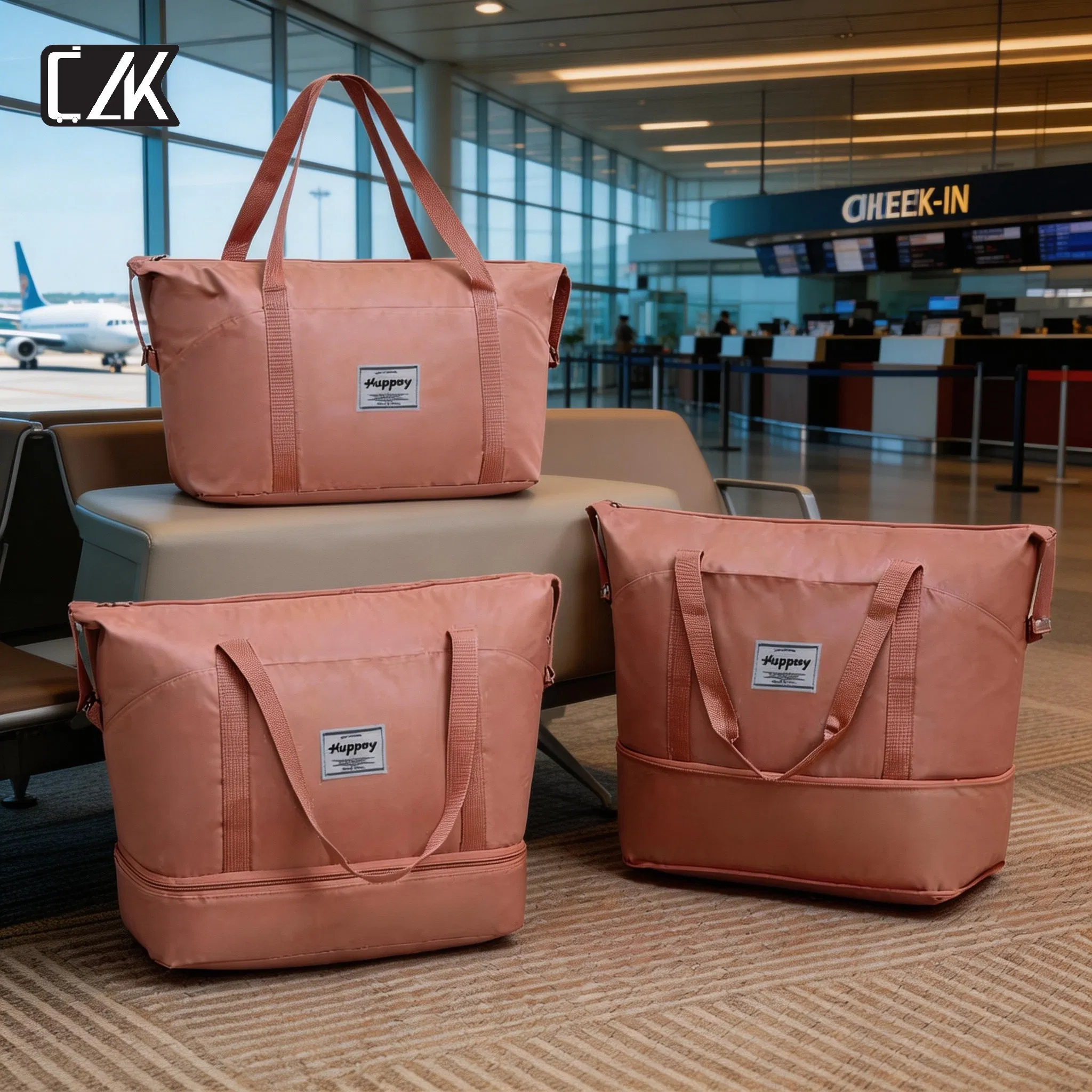 Shrinkable Storage Duffel for Convenient Outdoor Fitness and Travel