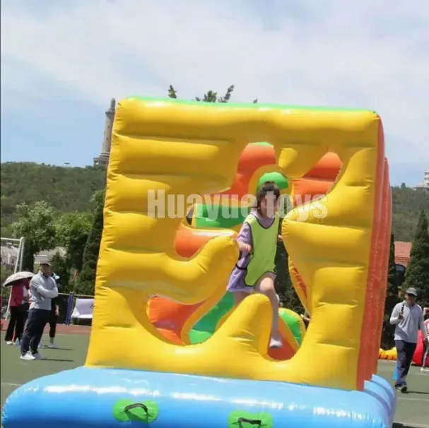 Inflatable Obstacle 4